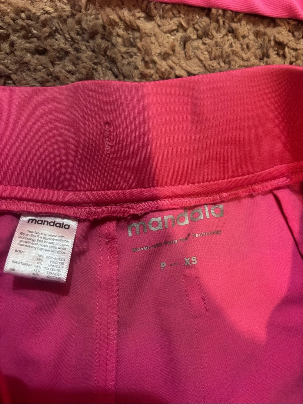 Mandala Women’s Pink scrub set Size XS